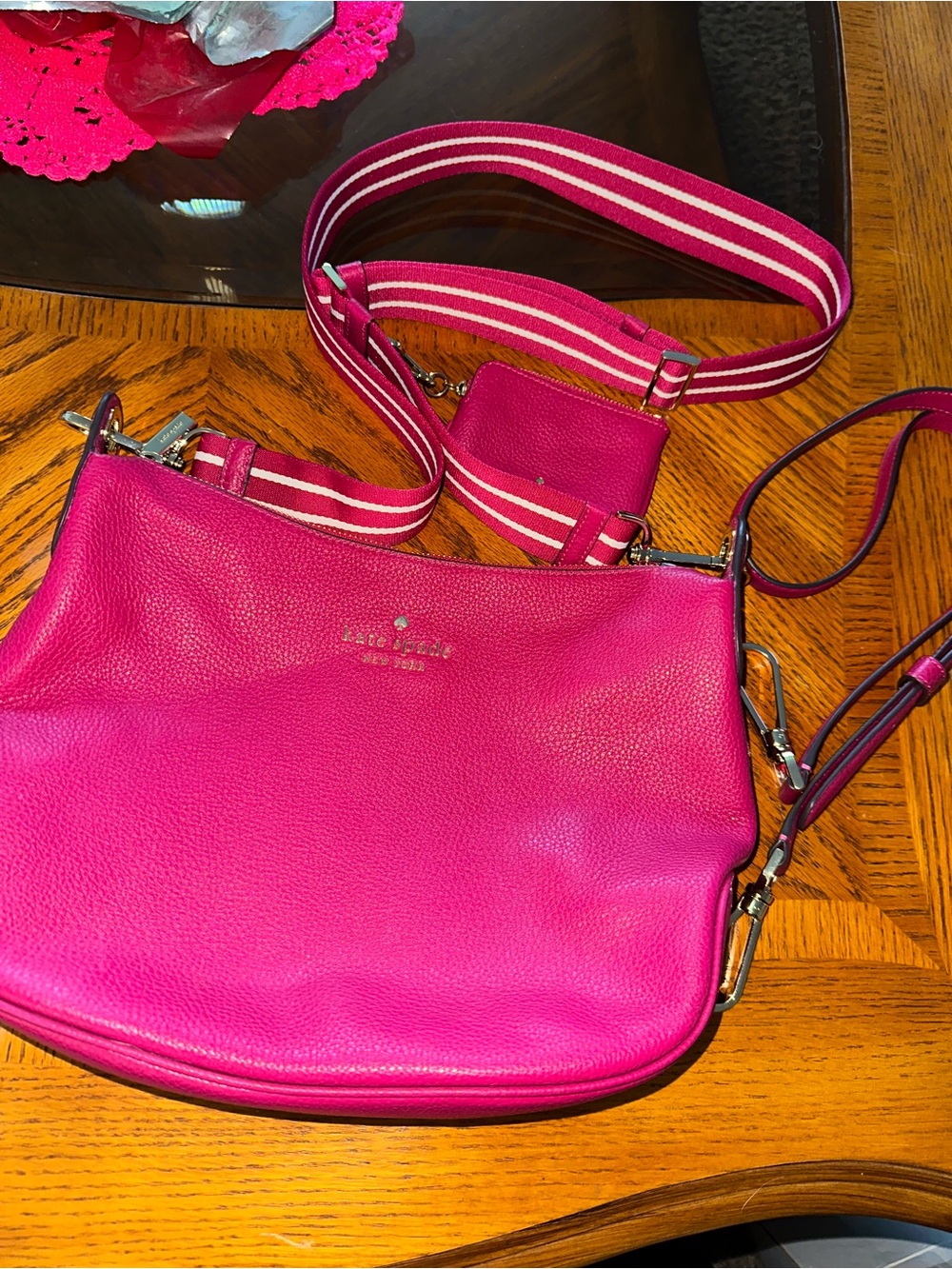 Kate Spade - Picture 2 of 7